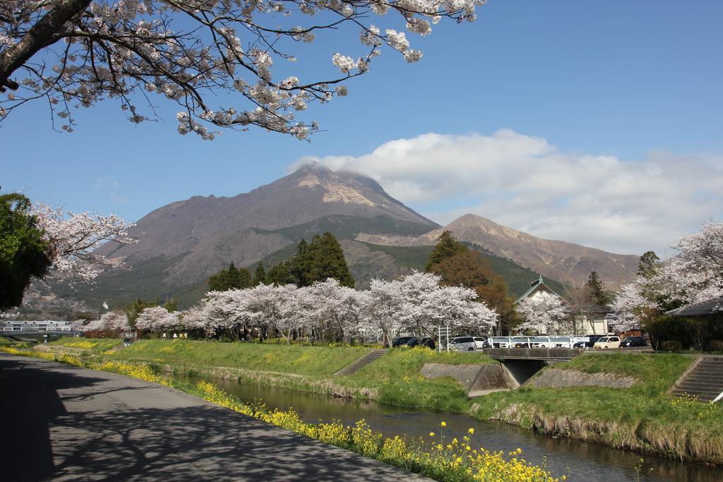 Ryokan Yufuin-sanso Waremokou
